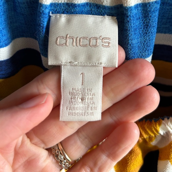 Chico’s Graphic Off-The-Shoulder Top Boho Triable Shirt, size medium - Picture 6 of 8